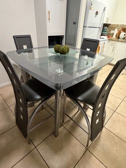Dinner Table