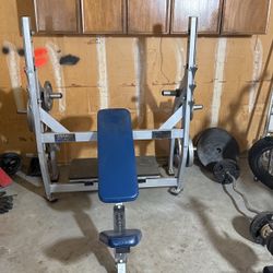 Olympic Incline Bench Press