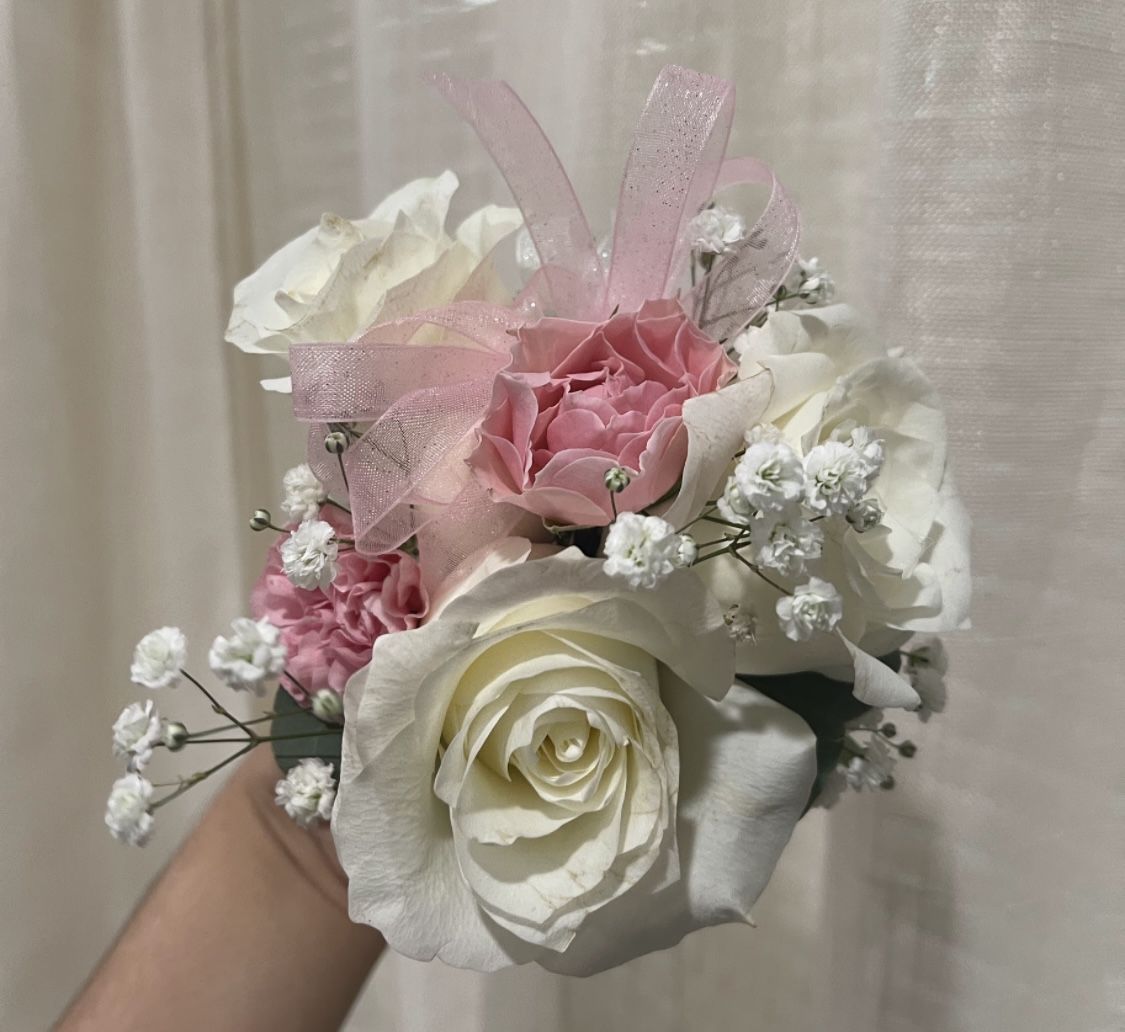 PROM CORSAGE
