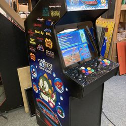 Arcade Machine/ 621 Games