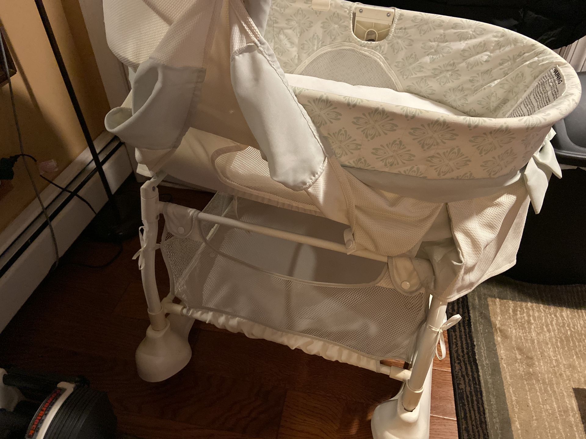 Bassinet crib