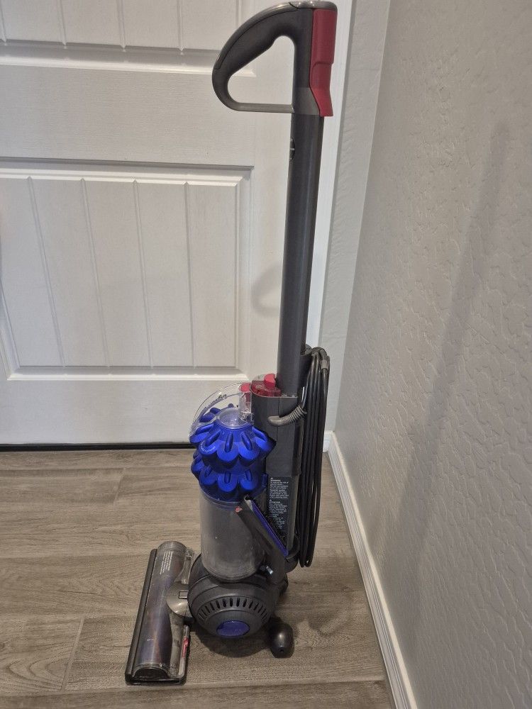 Dyson DC50 Upright Vacuum 