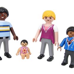 BIRACIAL FAMILY OF 4 (70758) Playmobil New