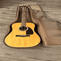 front product Find Your Perfect Sound with Our Premium Acoustic Guitar Selection