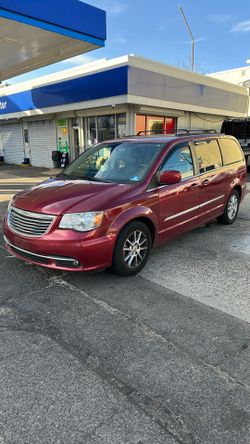 2014 CHRYSLER TOWN AND COUNTRY