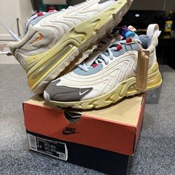 Travis Scott Nike Air Max 270 size 5