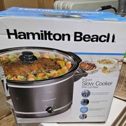 8 quart SLOW COOKER 