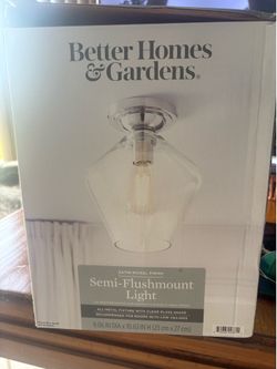 Semi flushmount light