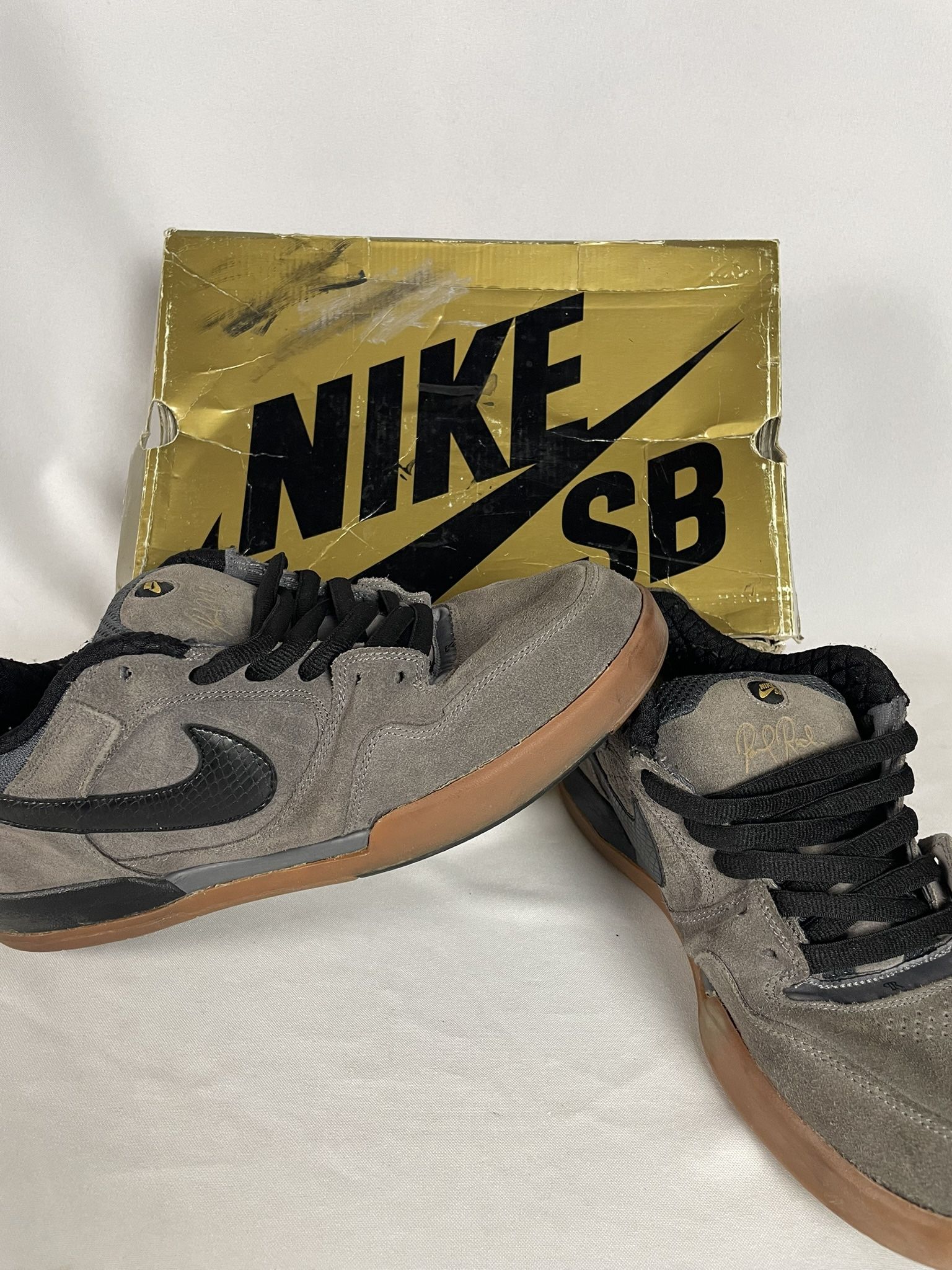Size 11 Nike Paul Rodriguez Zoom Air Gray W/ OG Box Rare Sole