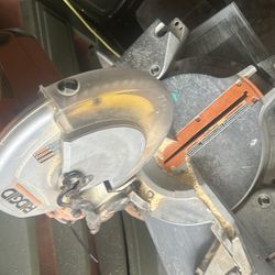 10” chop saw ready to go works amazing but need some money