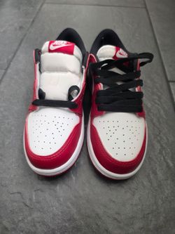 Jordan 1 Low OG Chicago