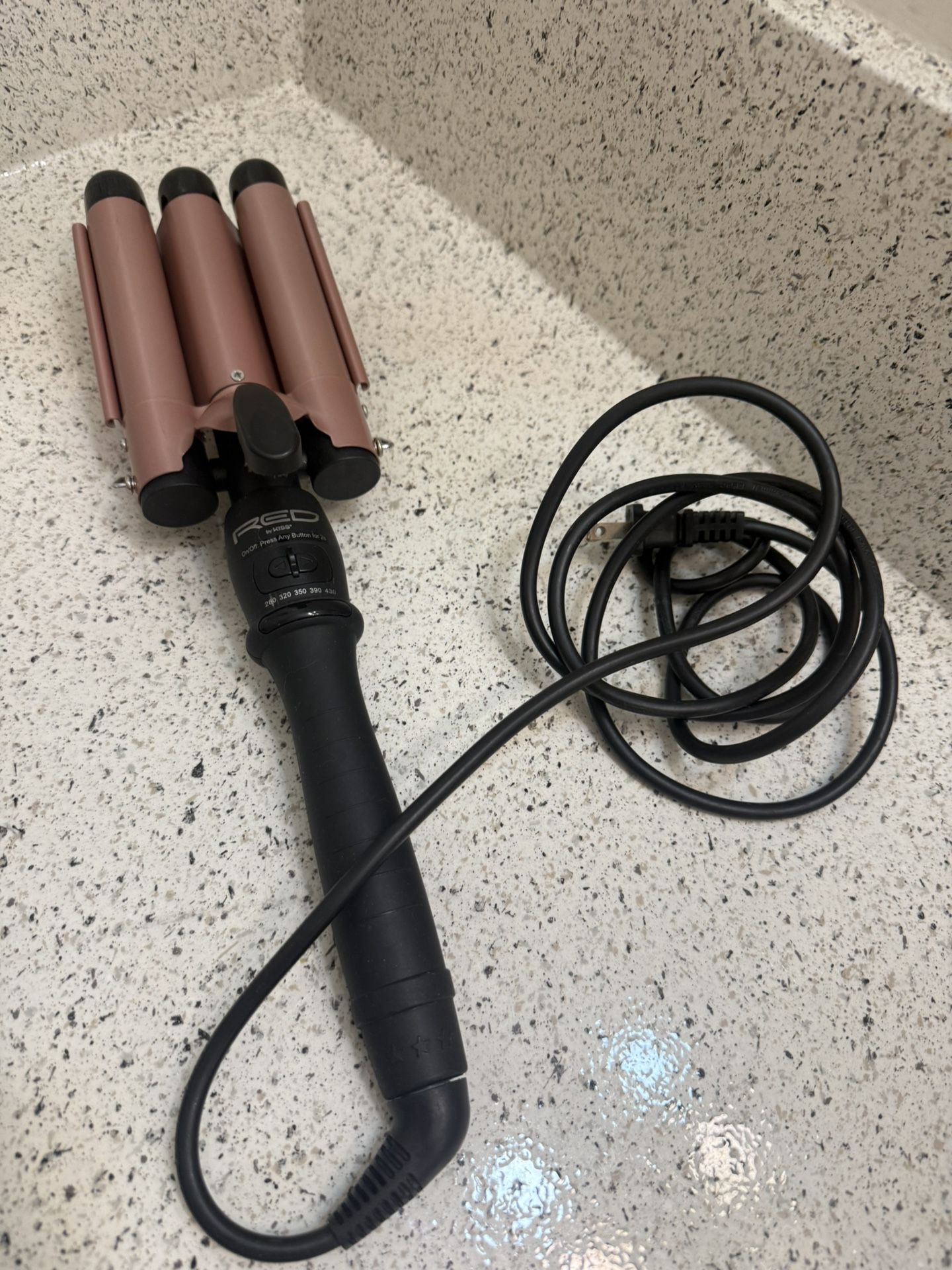 Triple Barrel Curling Iron Hair “RED By Kiss Ceramic Tourmaline Professional Waver 1”