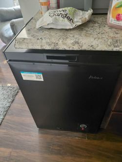 Kalame freezer 3.5 cubic feet, black