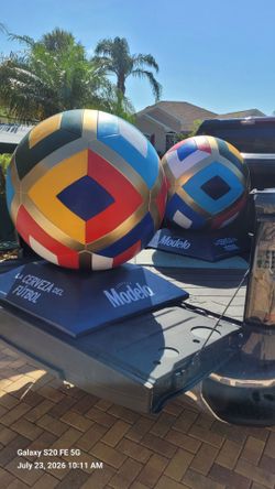 Modelo World Cup Soccer Displays