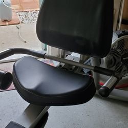 Vision Fitness R2000 Recumbent Exercise Bike