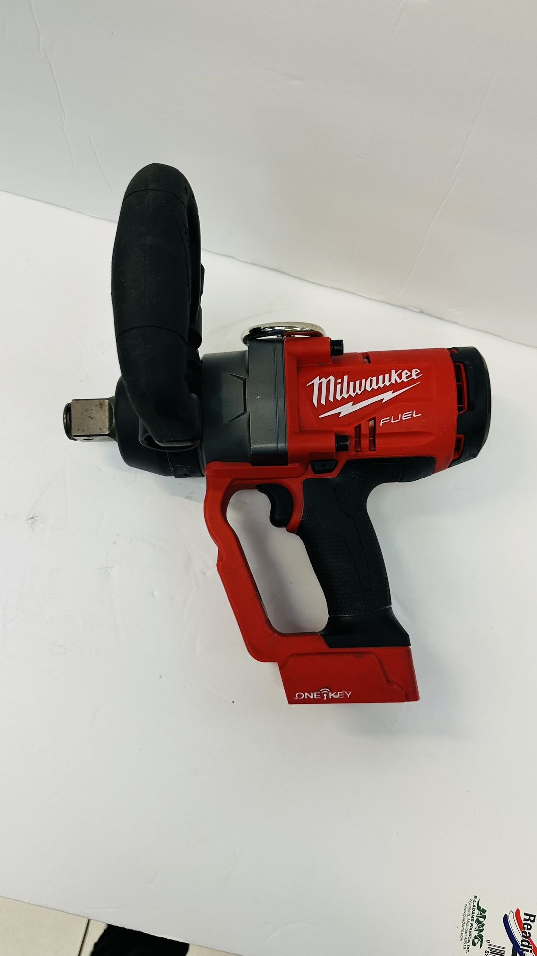 Milwaukee M18 FUEL Cordless High-Torque Impact Wrench with One-Key, Tool Only, lin. Drive, 1800 Ft./Lbs. Torque, Model# 2867-20