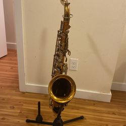 Tenor Saxophone  King  Cleveland   Thumbnail