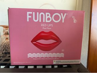 Fanboy Pool Floaty - Lips