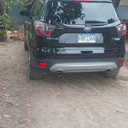 2018 ford escape 85 mil millas esta en juticalpa honduras 