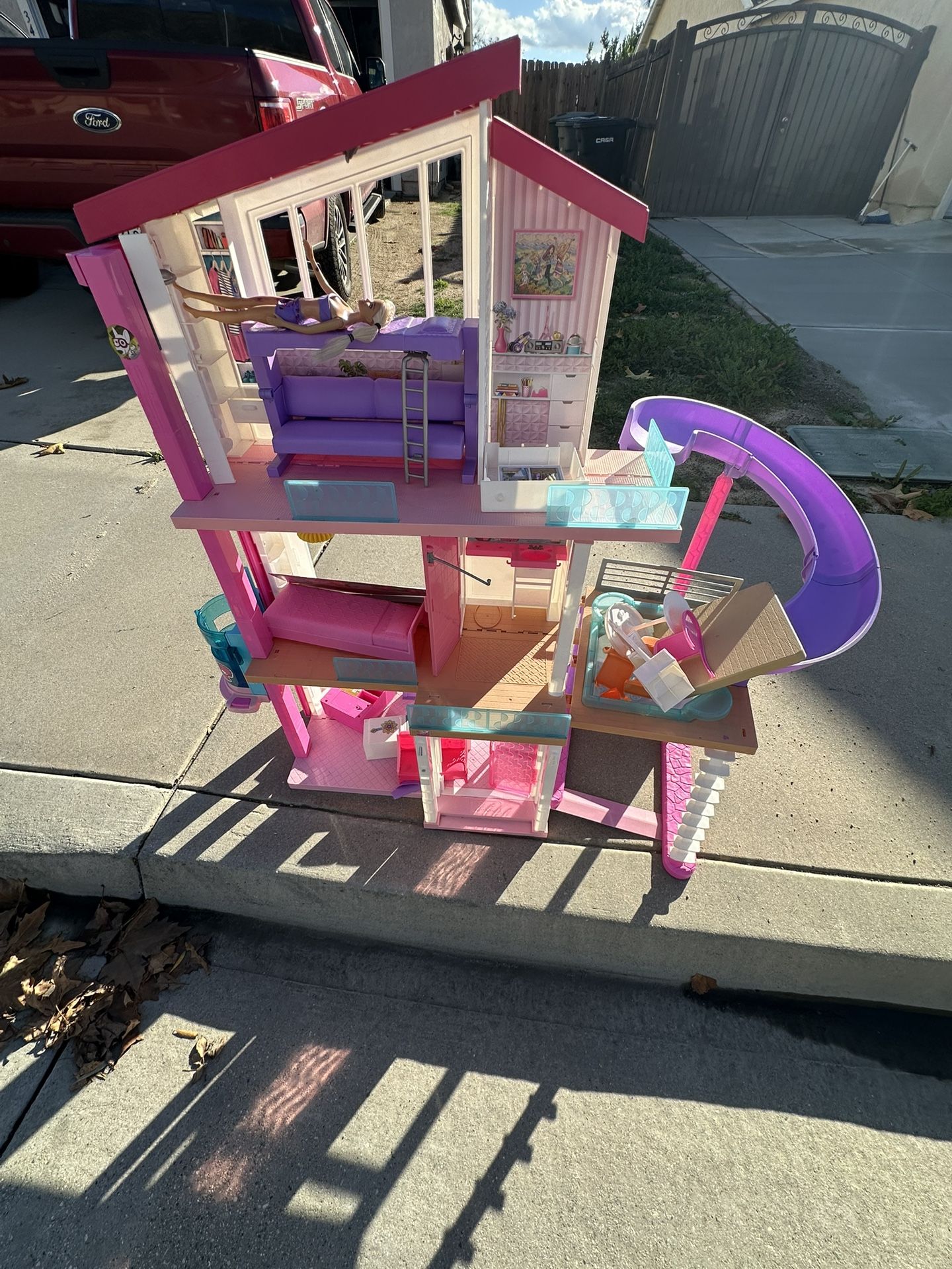 Free Barbie Doll House