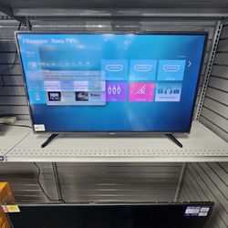 2020 Hisense 40" Roku TV With Remote. ASK FOR RYAN. #4(contact info removed)992-01