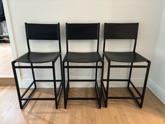 Pottery Barn Hardy Leather Counter Stools – Set of 3