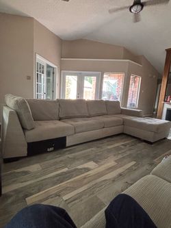 Couch sectional