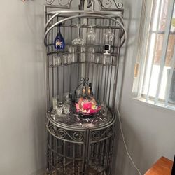 Home Bar with glass and bottles holders. Very good condition! 