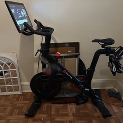Peloton Bike