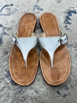 Coach P193 Laurel Leather Flip Flop Sandals Size 8 1/2 B Made In Italy