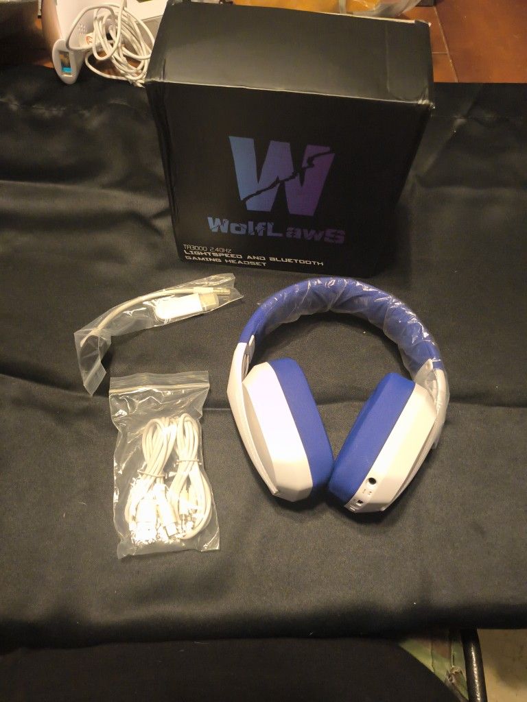 WolflawS Gamming Headphones Bluetooth
