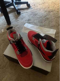 Jordan 4