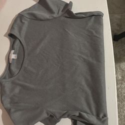 Grey top