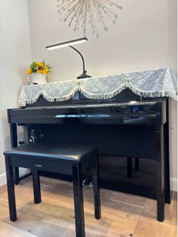 Yamaha AvantGrand NU1X Hybrid Upright Piano, 2021, Polished Ebony