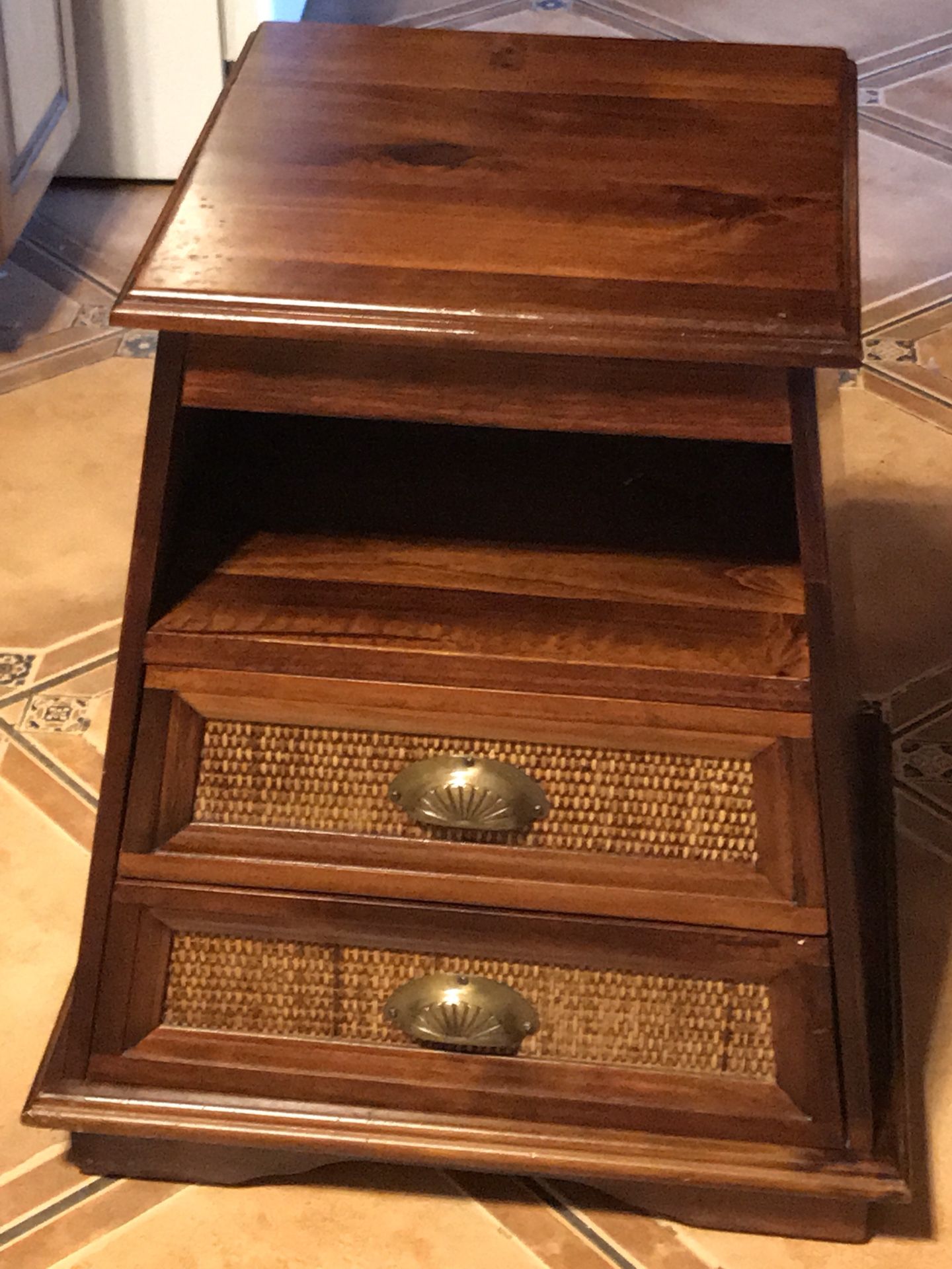 Pier 1 (one) night stand pyramid collection