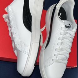 $75 Size 8.5 Puma Shoes 