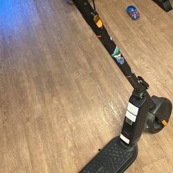 NIU KQi1 Pro Electric Scooter . ( Price Already Discounted )