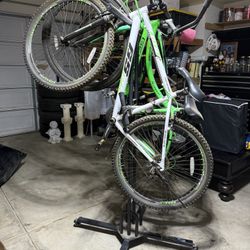 Heavy Duty Bike Rack With Wheels