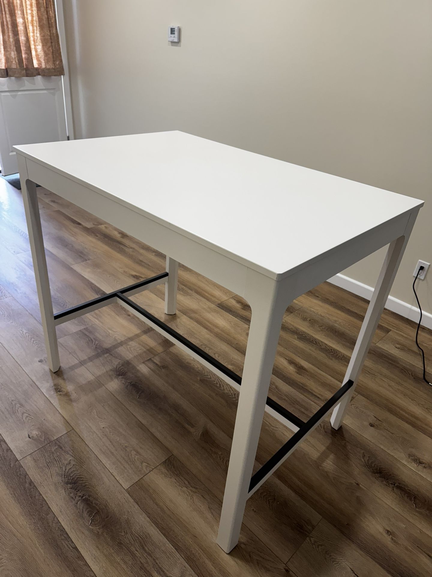 White, Hightop, IKEA, Kitchen Table
