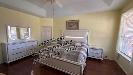 Furniture bedroom set and mattress