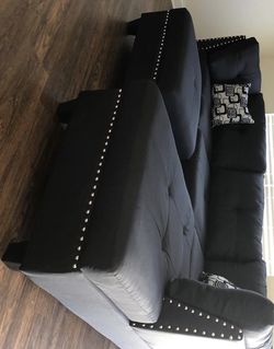 Sienna Black Sectional with Ottoman