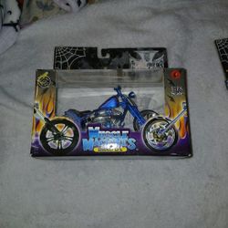 Jesse James, Muscle Machines Cherry CFL