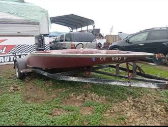 Speed boat