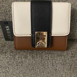 Guess Tri-Fold Wallet 