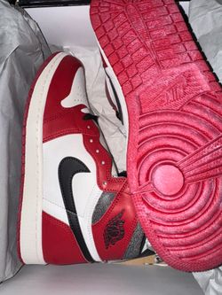 New Men’s Size 9.5 Jordan 1 High Chicago Lost & Found