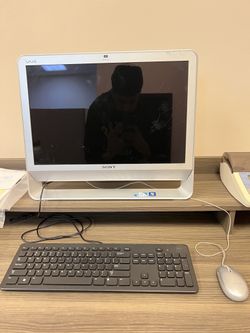 Sony Vaio PCG-2P2L All In One Windows 10 Pro w/Power Cord
