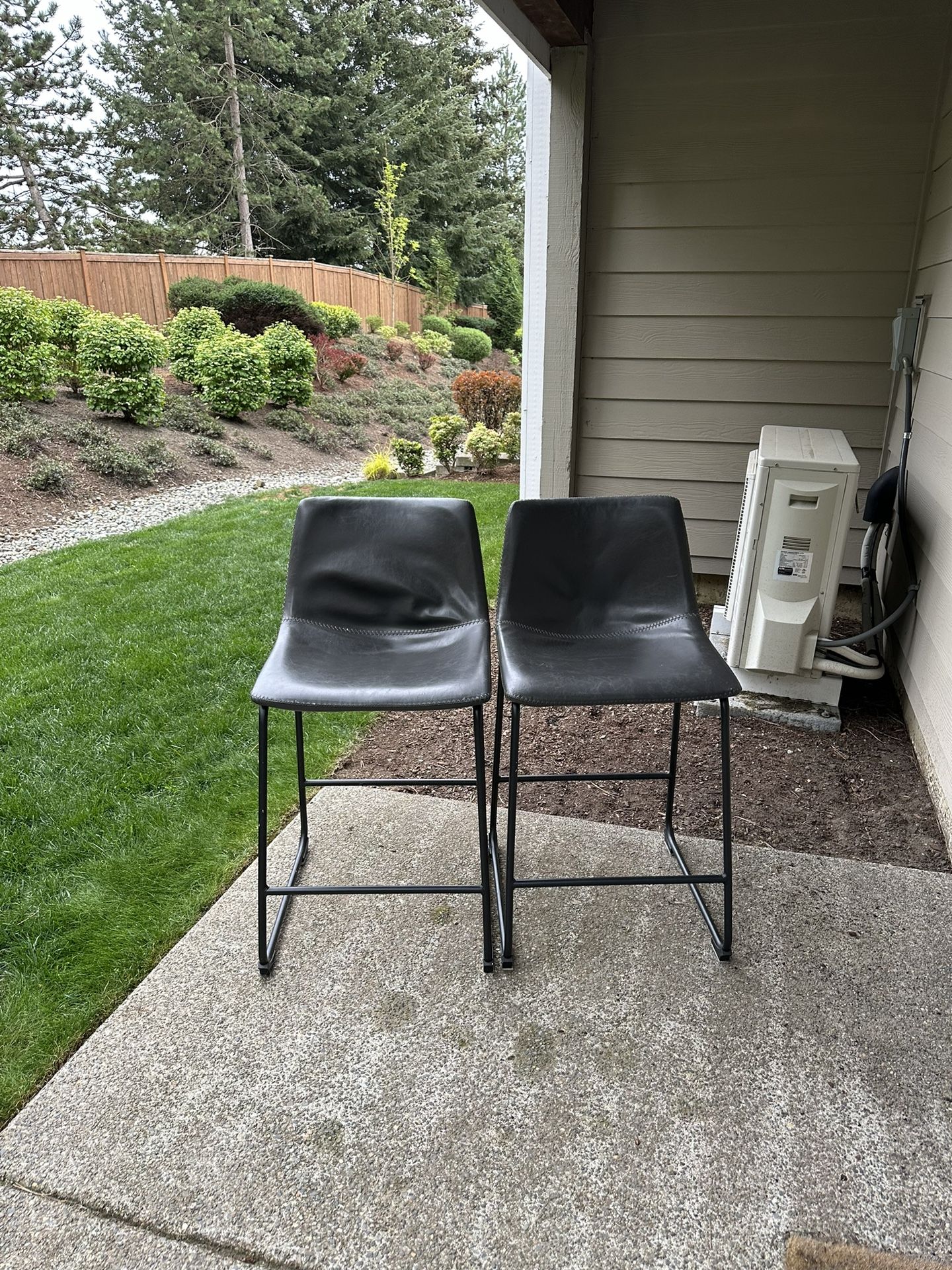 Countertop Bar Stools 