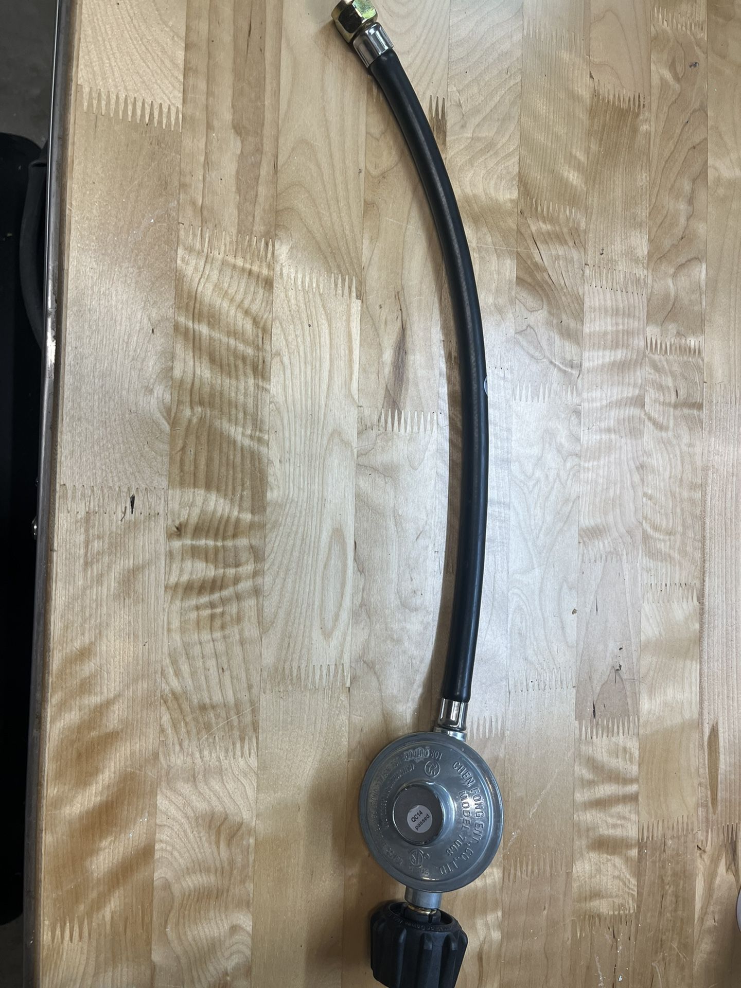 Propane Gas Regulator For Barbecue Grill