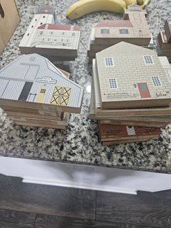  Antique Cat Meow Houses