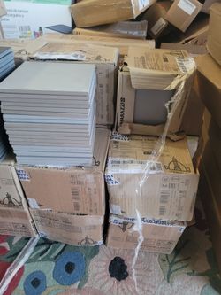 ​17 Cases Marazzi Premium Porcelain Tile 8x8 - 175 sq. ft. Total (Smoke &